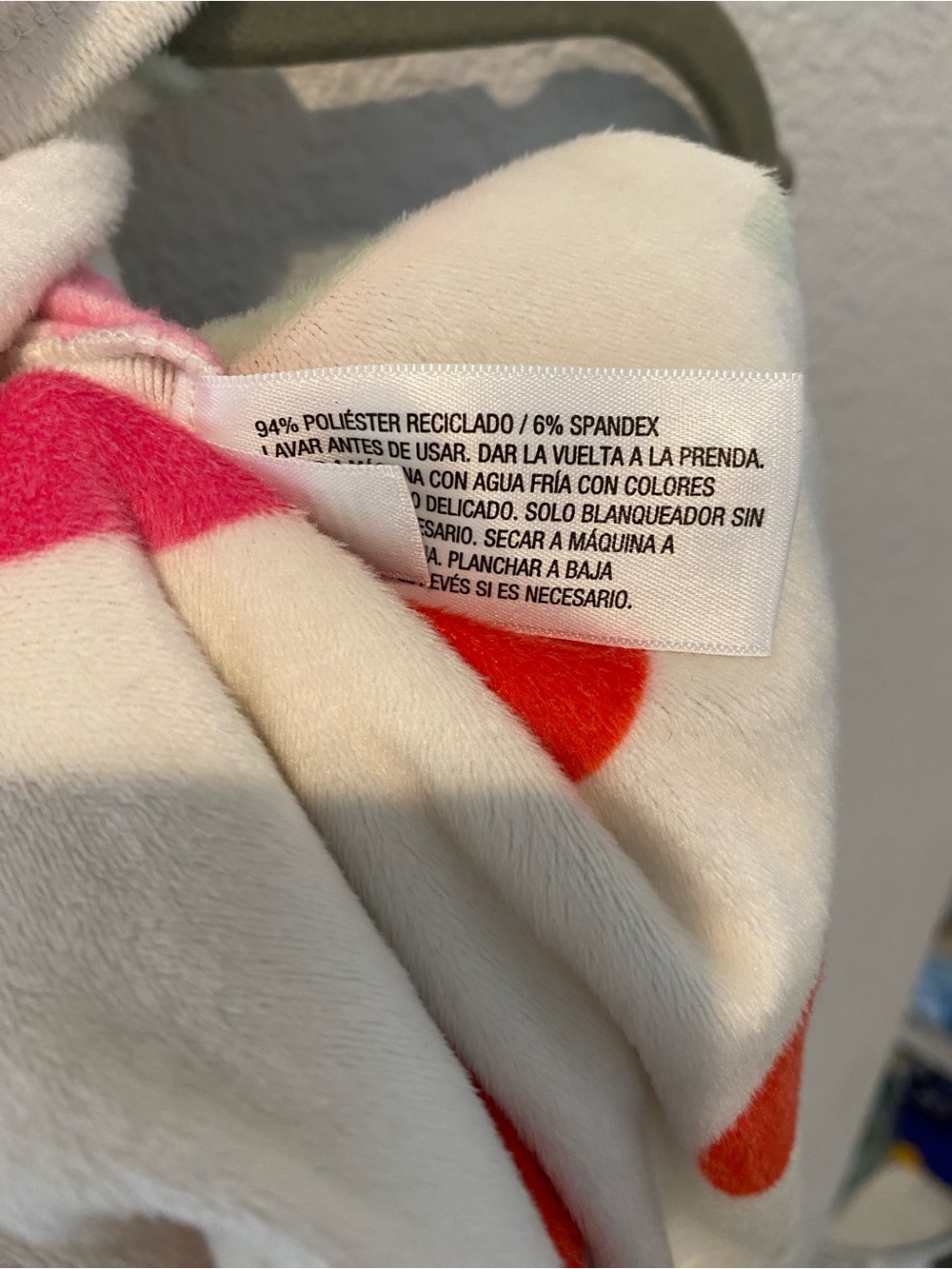 BUNDLE OF 4 PJ’s - Picture 3 of 16